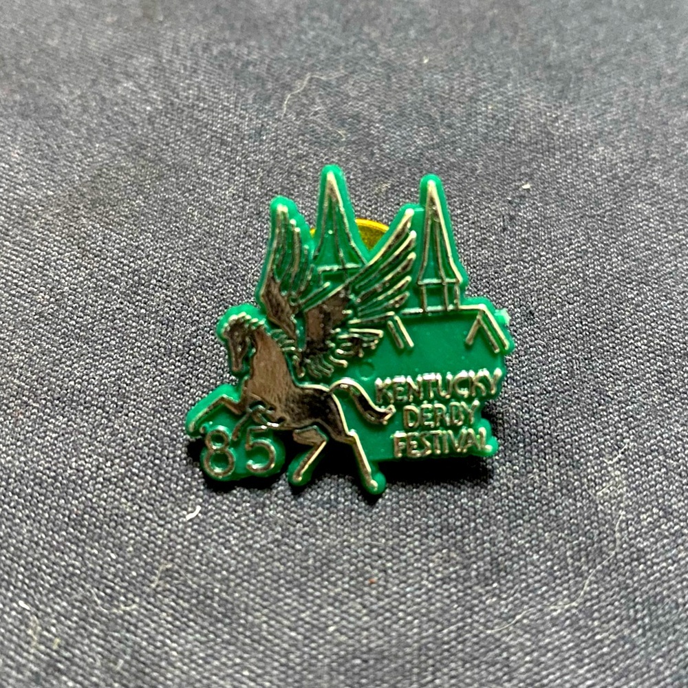 Kentucky Derby Festival Pegasus Pin 1985